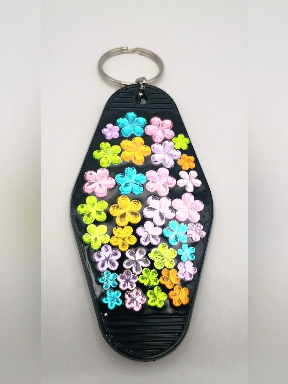 Multicolor Gemstone Flower Black Motel Keychain